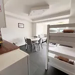 Mesic Guest house 3*